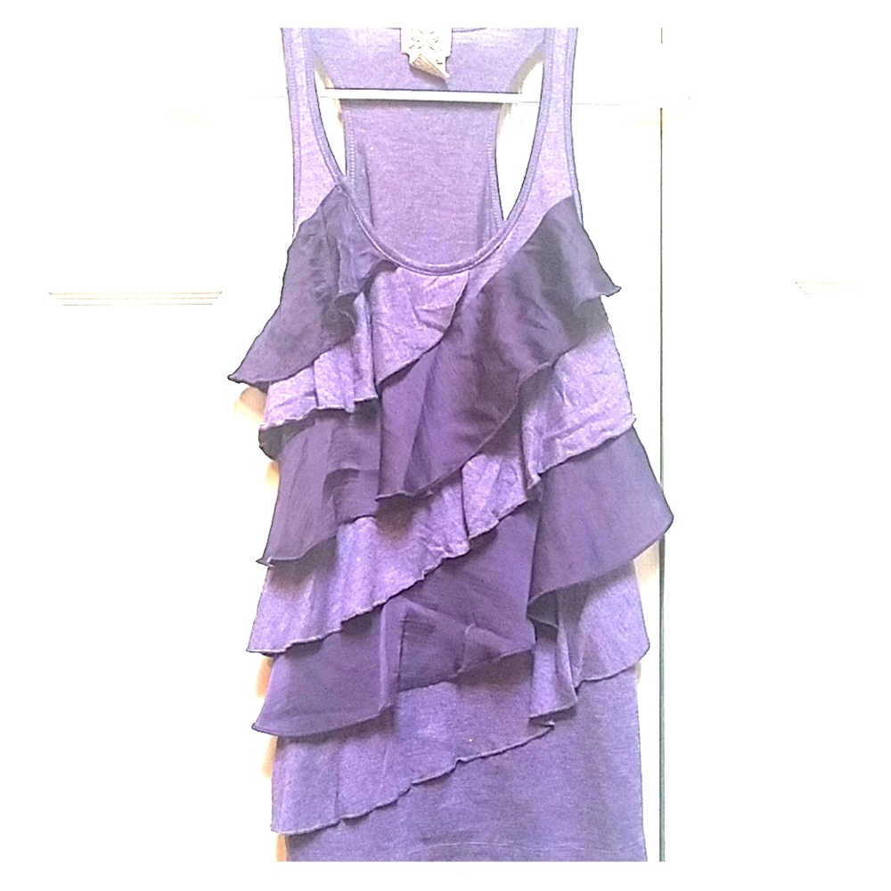 ❣️ Super cute Ruffle top